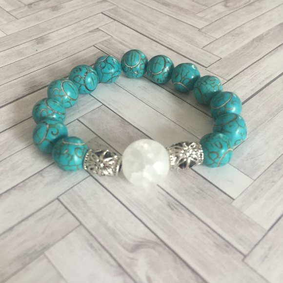 Turquoise Bracelet - Picture 1 of 4